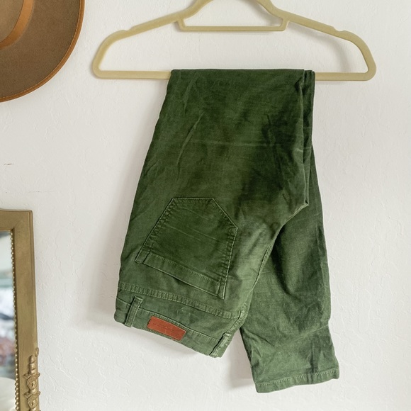 H&M Green Corduroy Pants - Picture 2 of 4